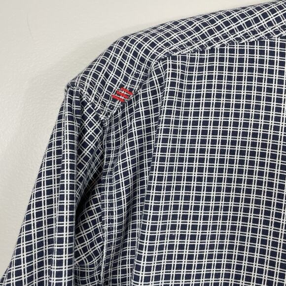 Ariat FR Work Shirt Men XL Navy Plaid Flame Resistant CAT 2 Button Down Workwear - Picture 11 of 16